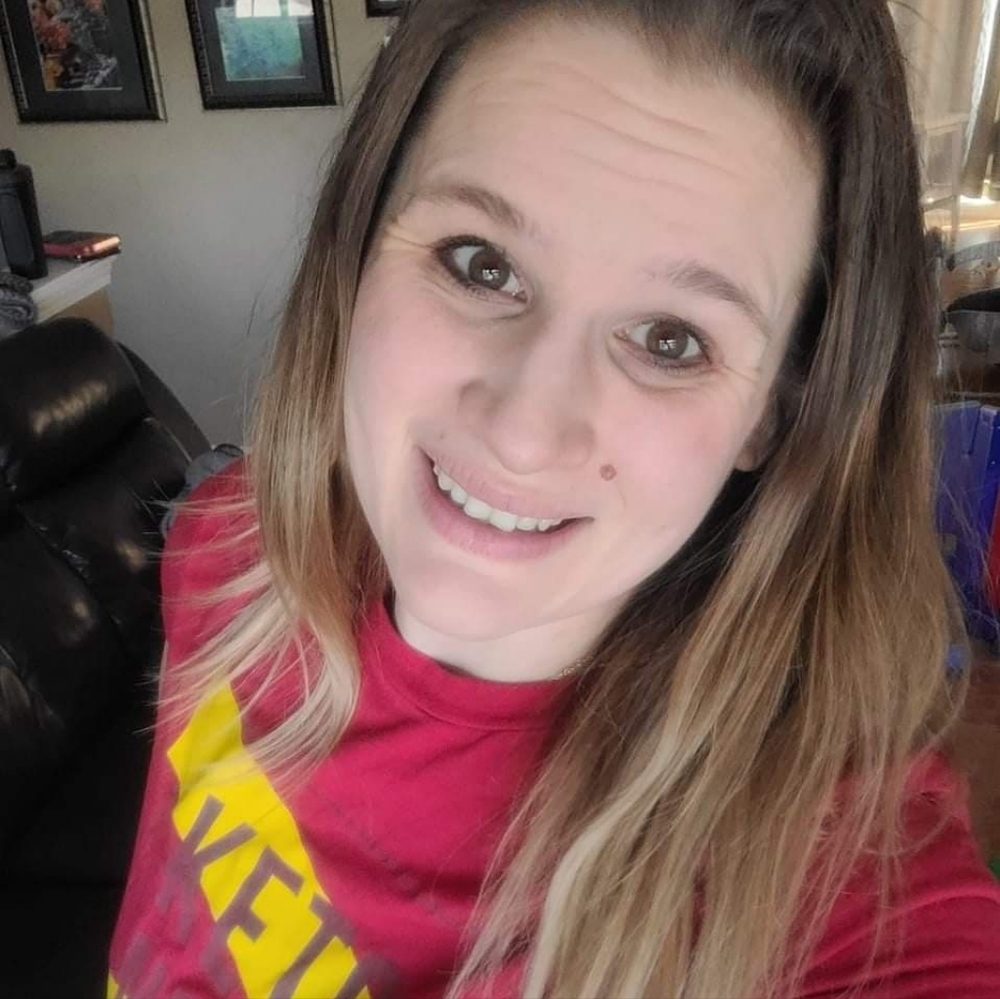 Meet your Posher, Kayla